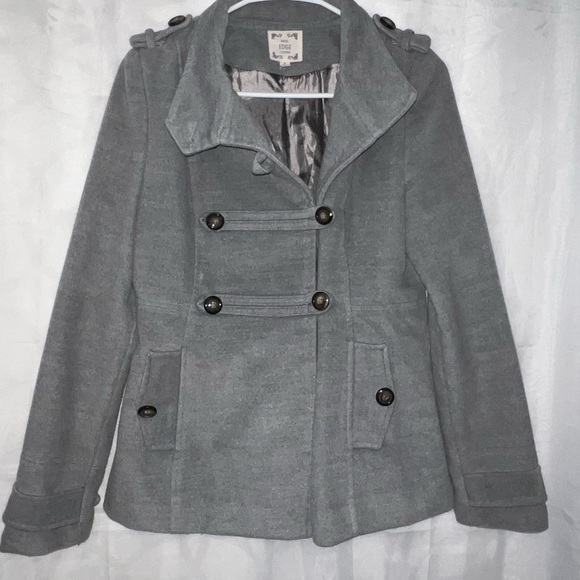 Basic Edge Coat - Picture 2 of 13